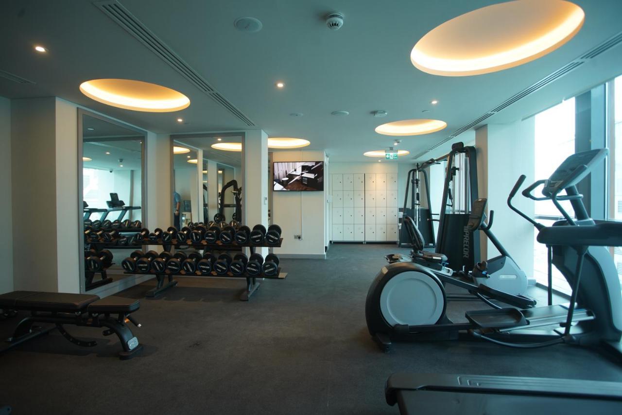 C - Hotel And Suites Доха Екстериор снимка